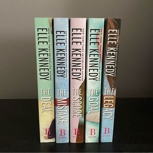 Elle Kennedy Off-Campus Series Full Set